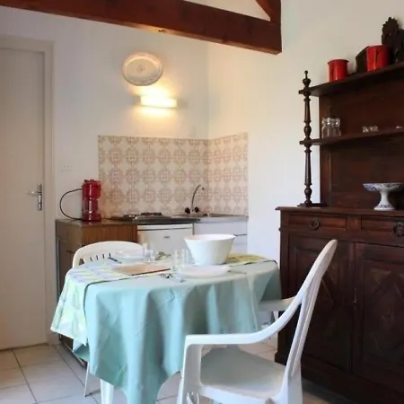 House - 2 Pers, 17 M2, 1/0 *